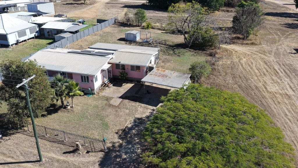 13 Dundee Street, Queenton