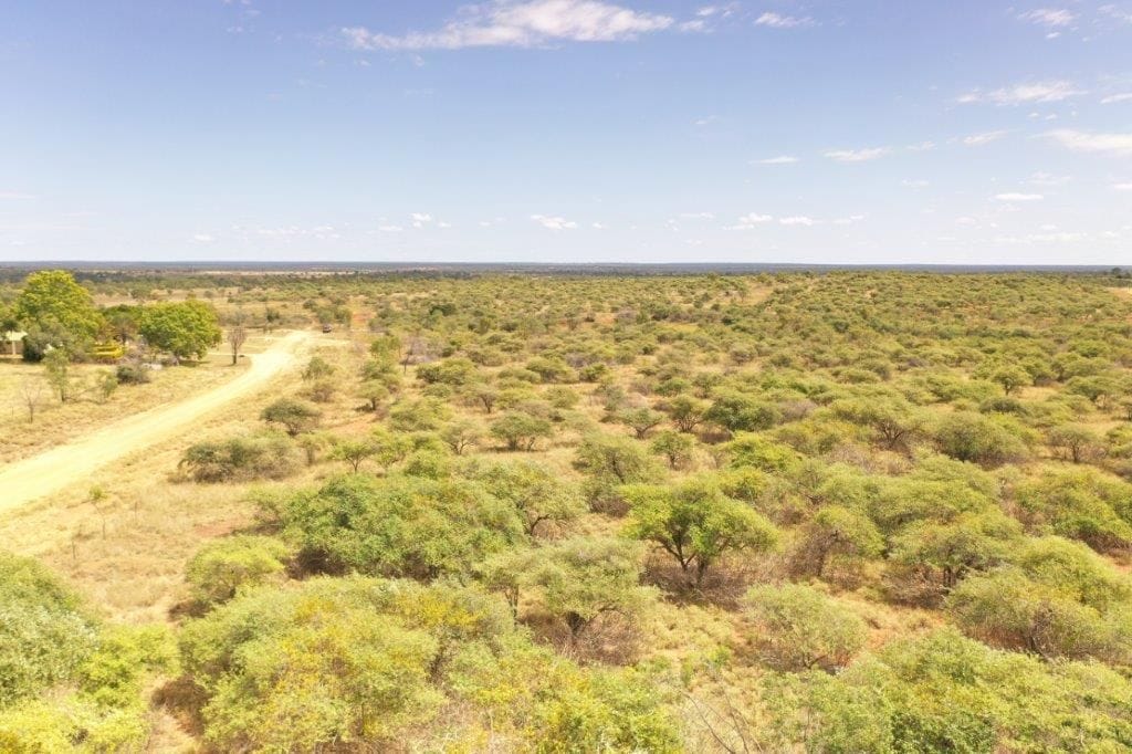 Great Britain Rd, via Charters Towers