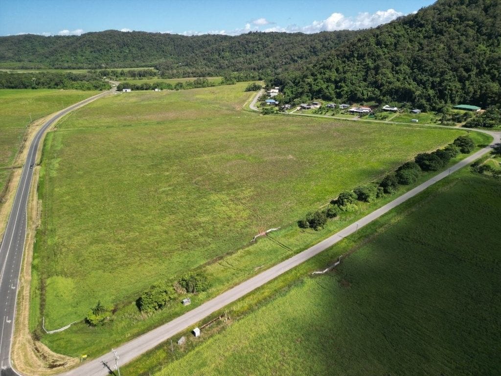 Lower Daintree Aggregation, via Mossman Nth Qld