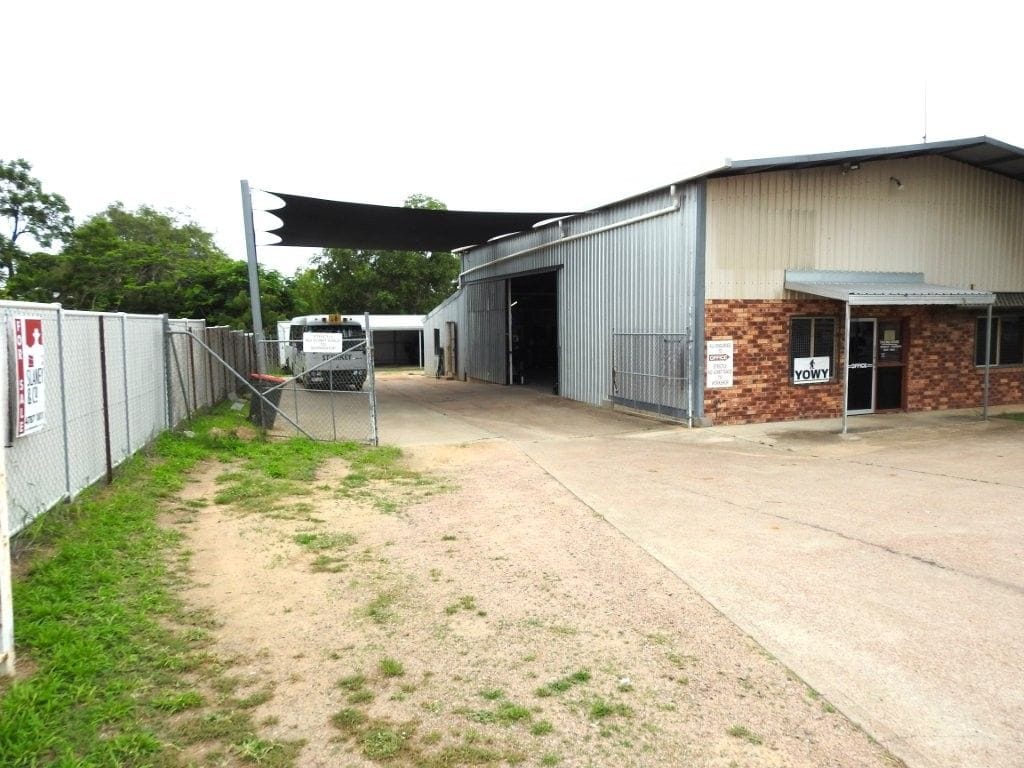 22 Rainbow Road, Charters Towers