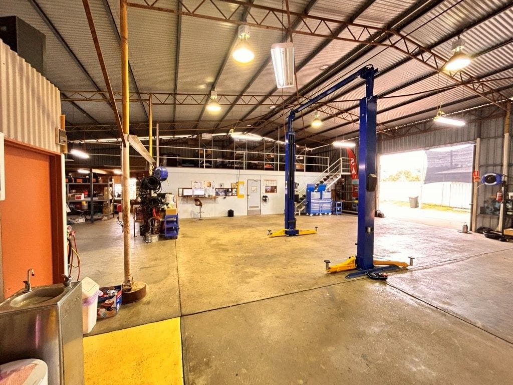 22 Rainbow Road, Charters Towers