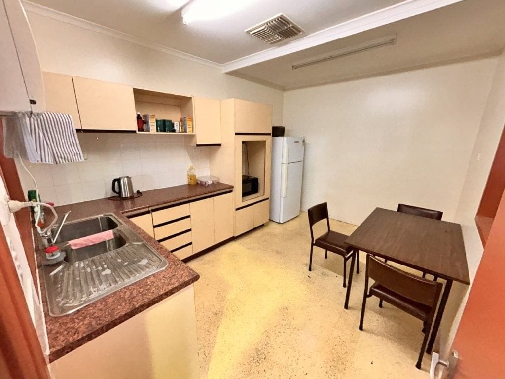 22 Rainbow Road, Charters Towers