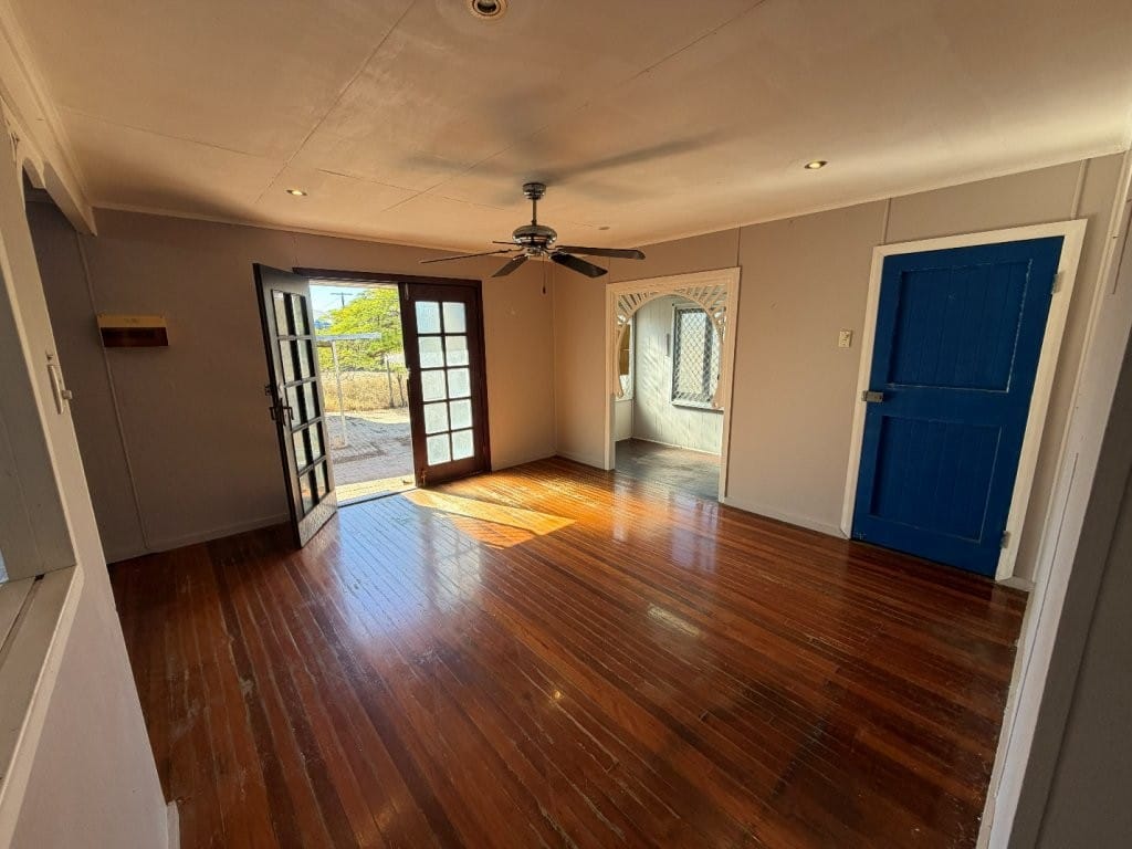 13 Dundee Street, Queenton