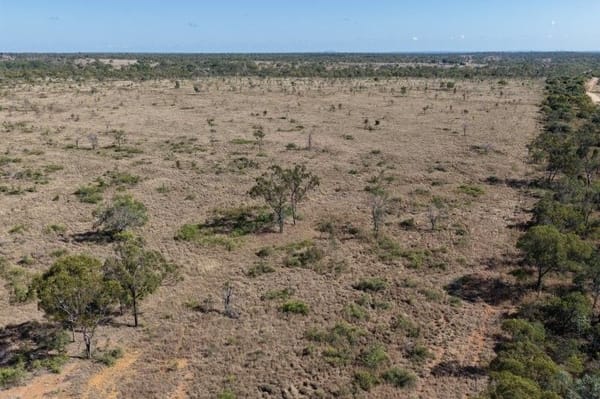 Bumbleginny, Charters Towers