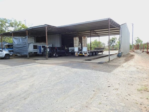 12323 Flinders Highway, Queenton