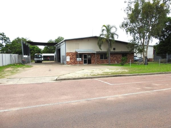 22 Rainbow Road, Charters Towers