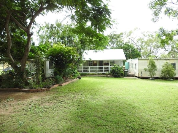 240 Old Dalrymple Road, Breddan
