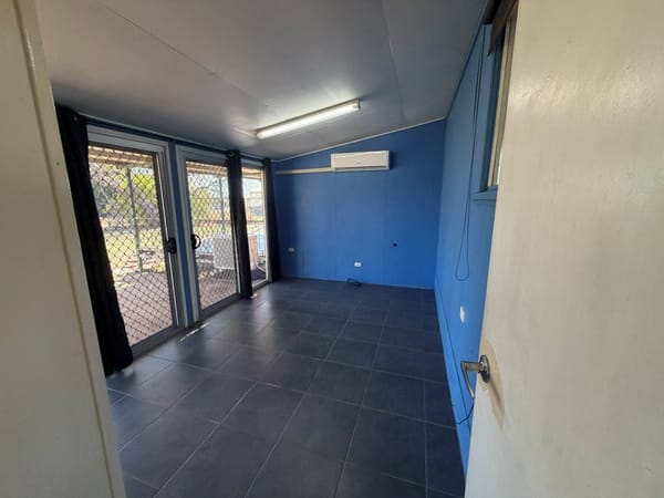 13 Dundee Street, Queenton
