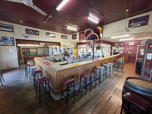 Federal Palace Hotel, Richmond QLD
