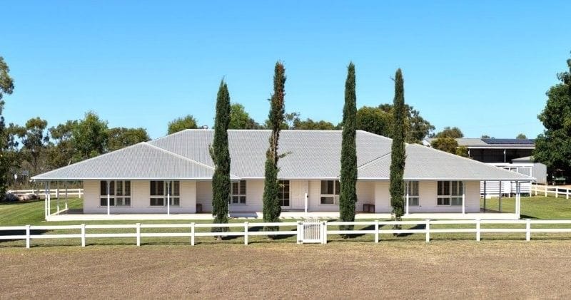 Bumbleginny, Charters Towers