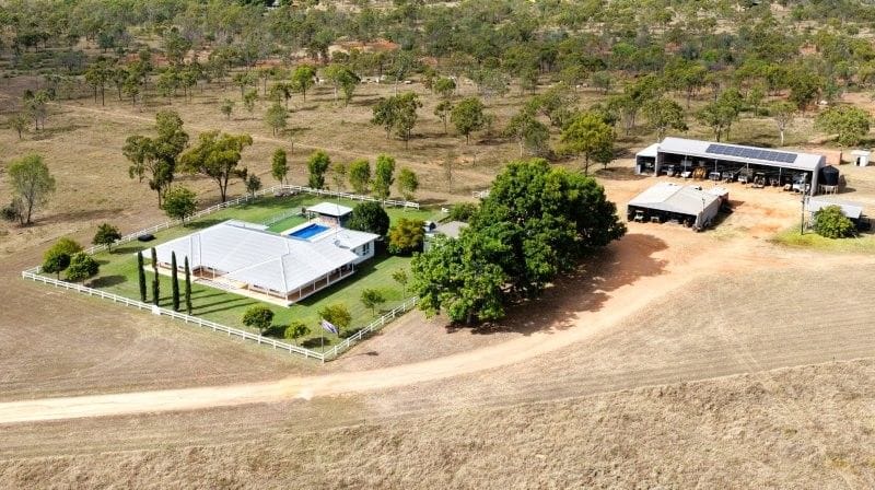 Bumbleginny, Charters Towers