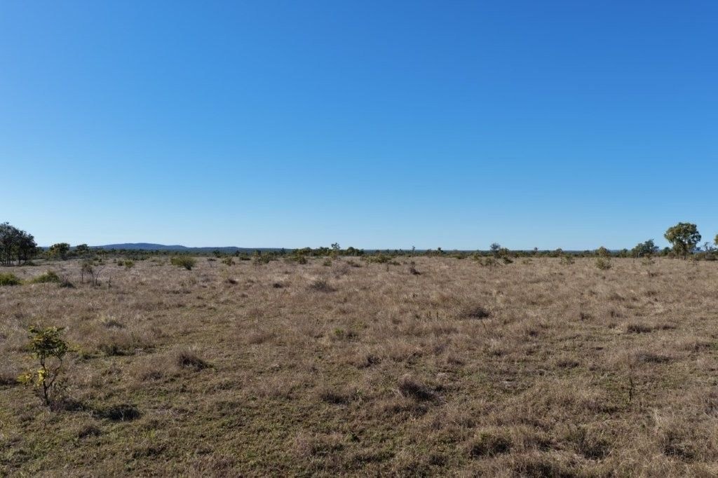 500 acres for sale Charters Towers