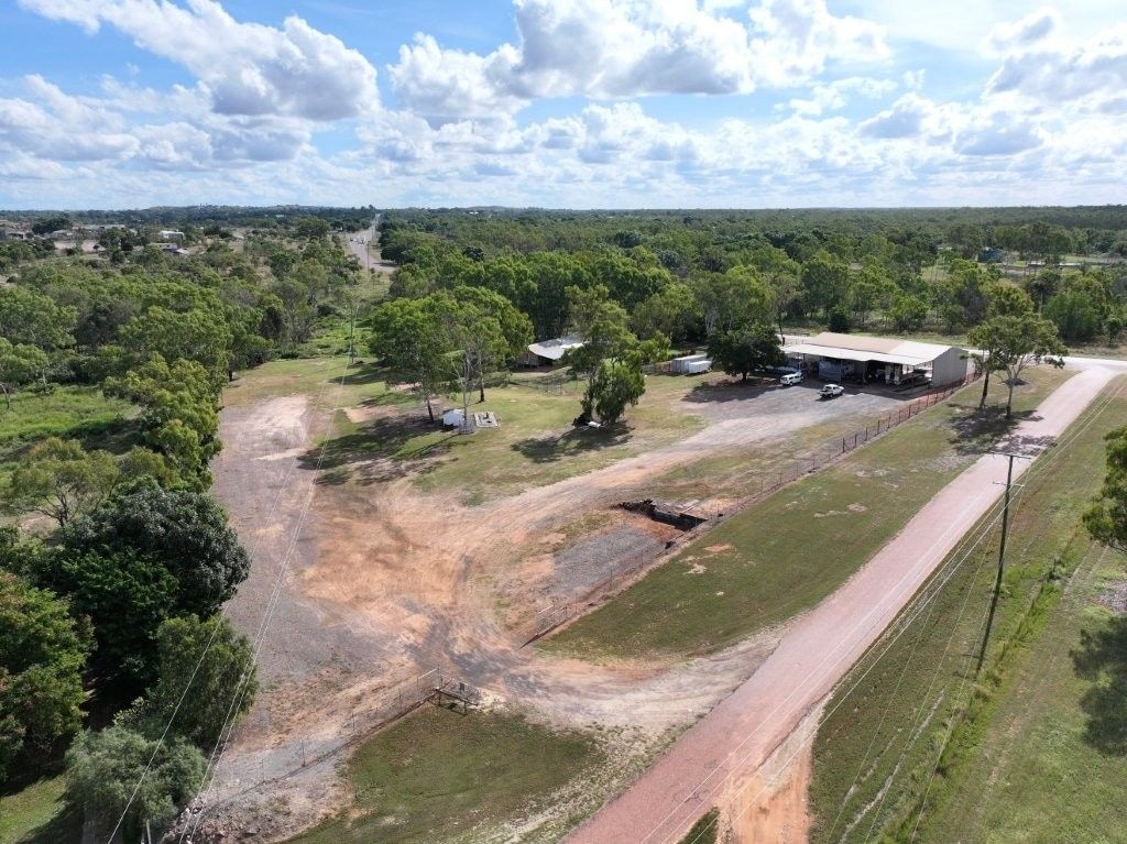 12323 Flinders Highway, Queenton