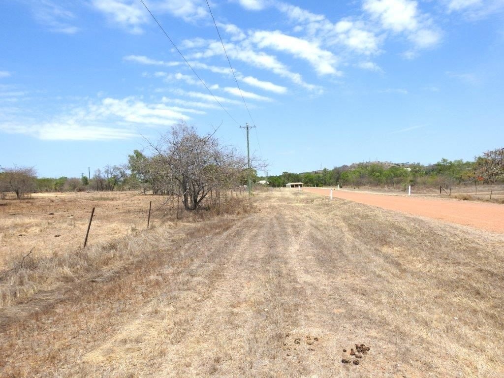 56 Bluff Road, Charters Towers