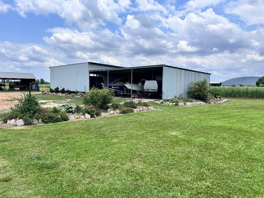 Haughton Hay Farm, Giru