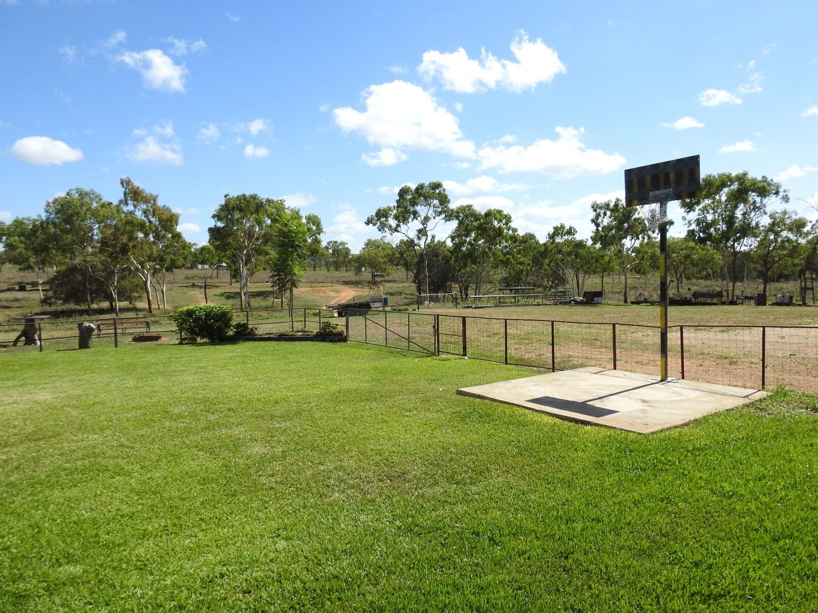 27 Beechcraft Court, Breddan