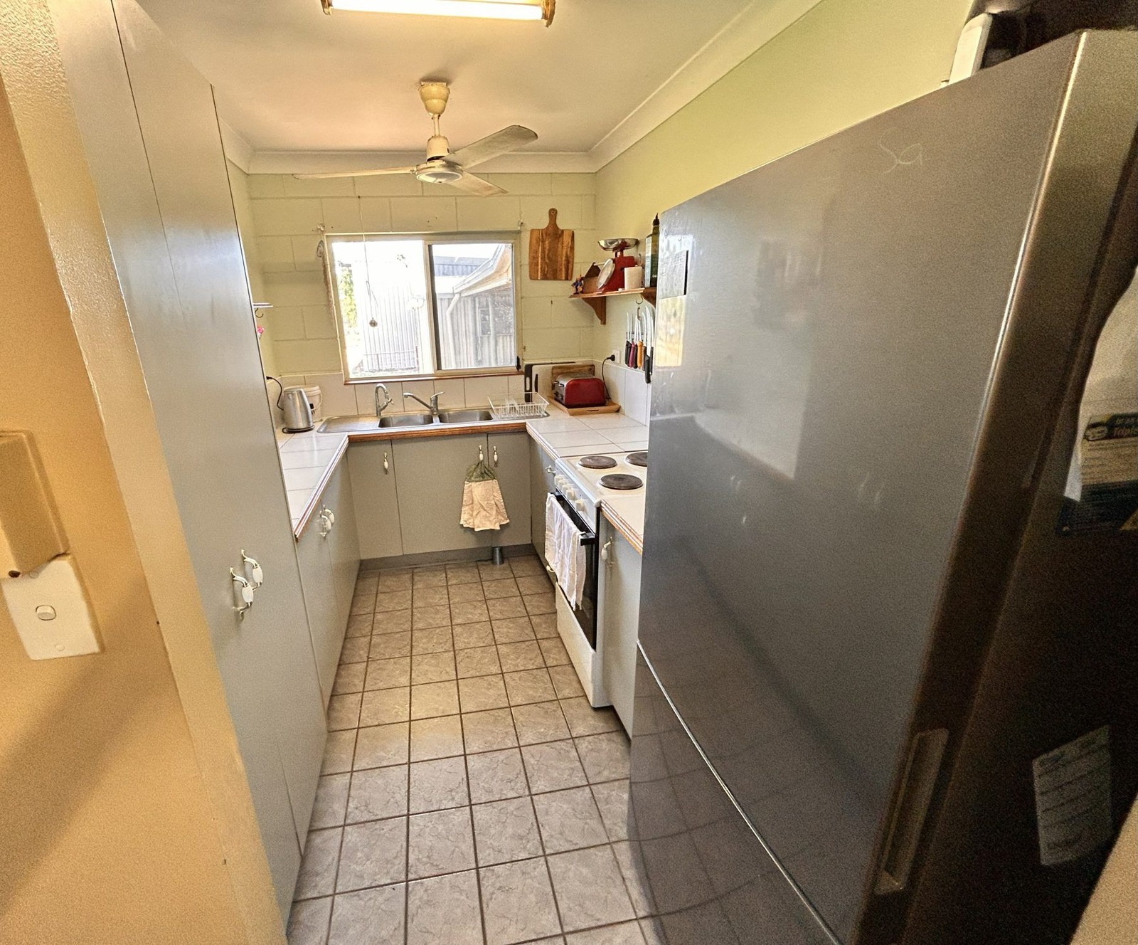 27 Beechcraft Court, Breddan