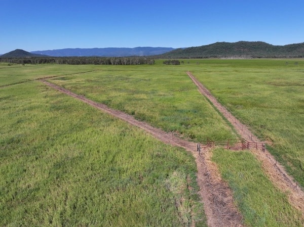 Riverlands Grazing, via Ingham