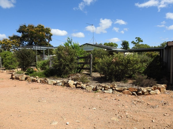 27 Beechcraft Court, Breddan