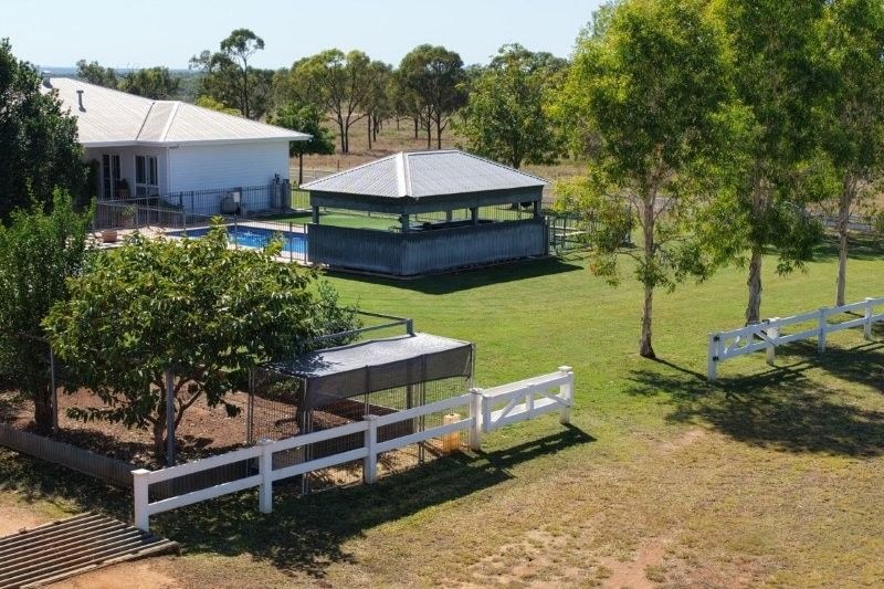 Bumbleginny, Charters Towers